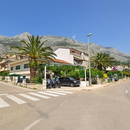 Apartment Afrika Makarska Eksteriør bilde